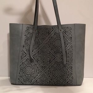 Tote